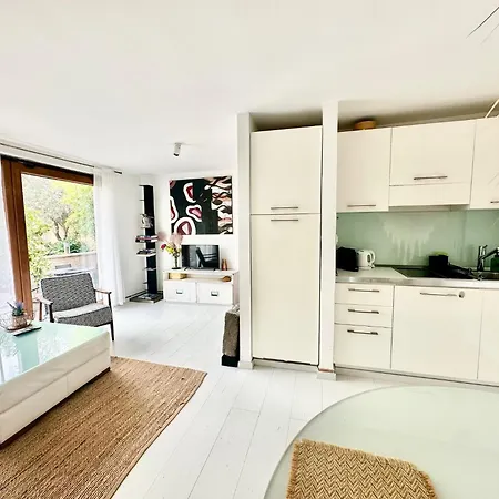 Appartement Quiet - Garden
