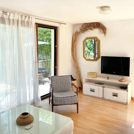Quiet - Garden Apartmán *